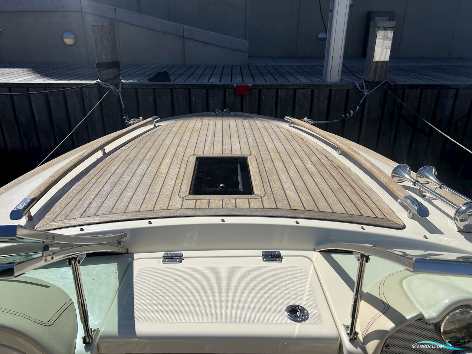 Chris Craft Corsair 25