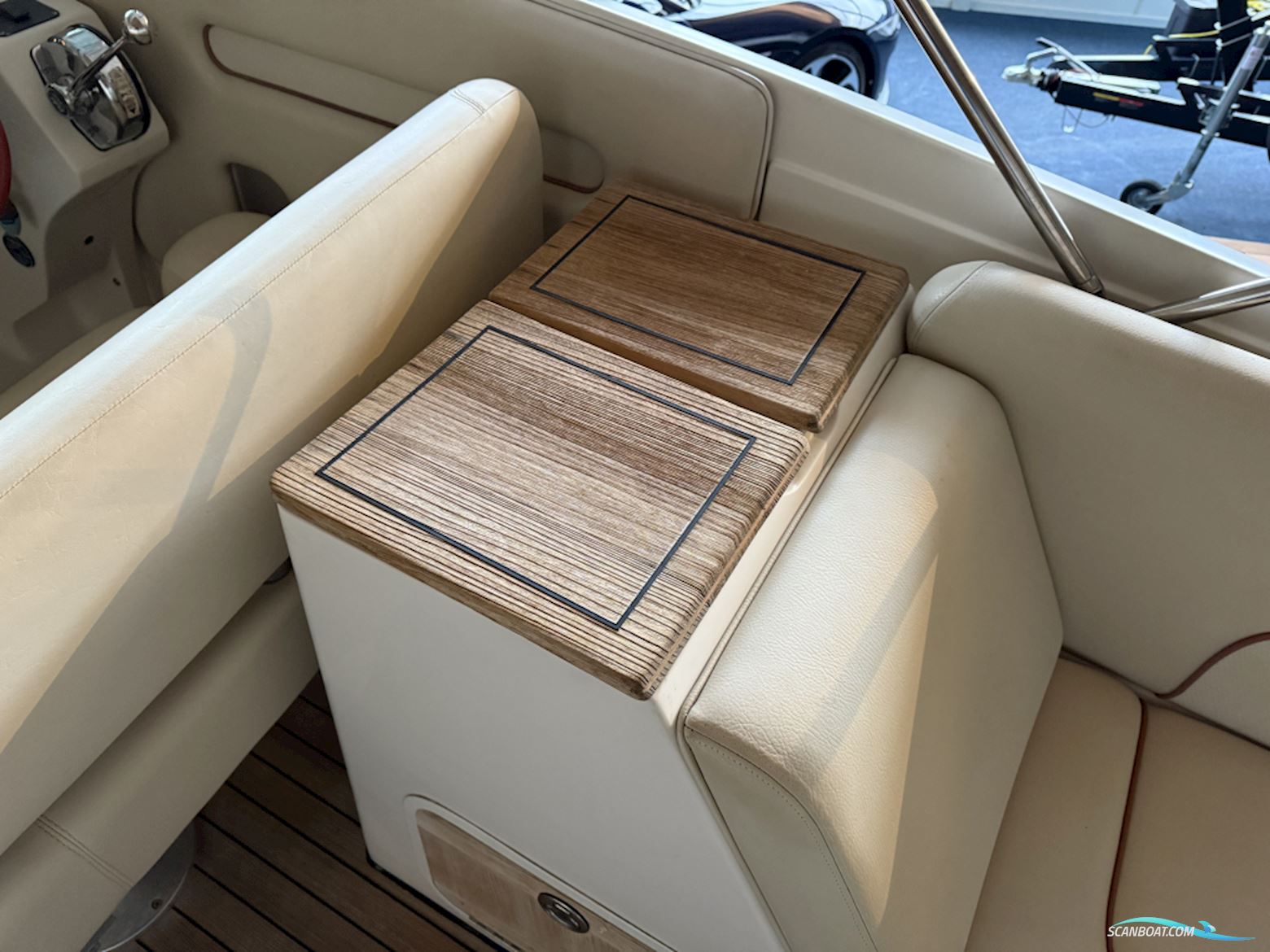 Chris Craft Corsair 28