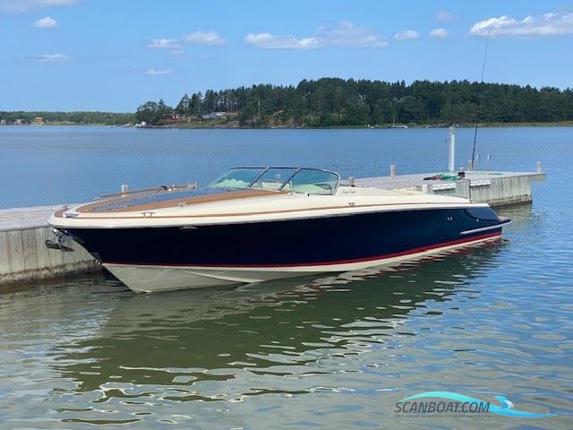 Chris-Craft Corsair 32 Motorbåd 2015, med Mercruiser motor, Sverige
