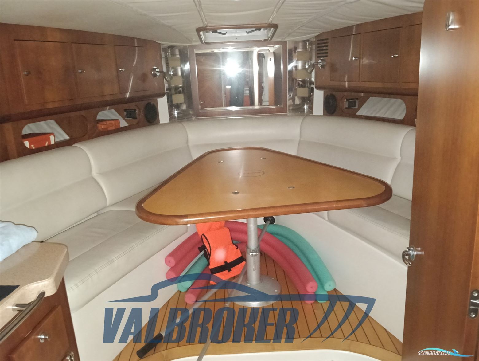 CHRIS CRAFT CORSAIR 36