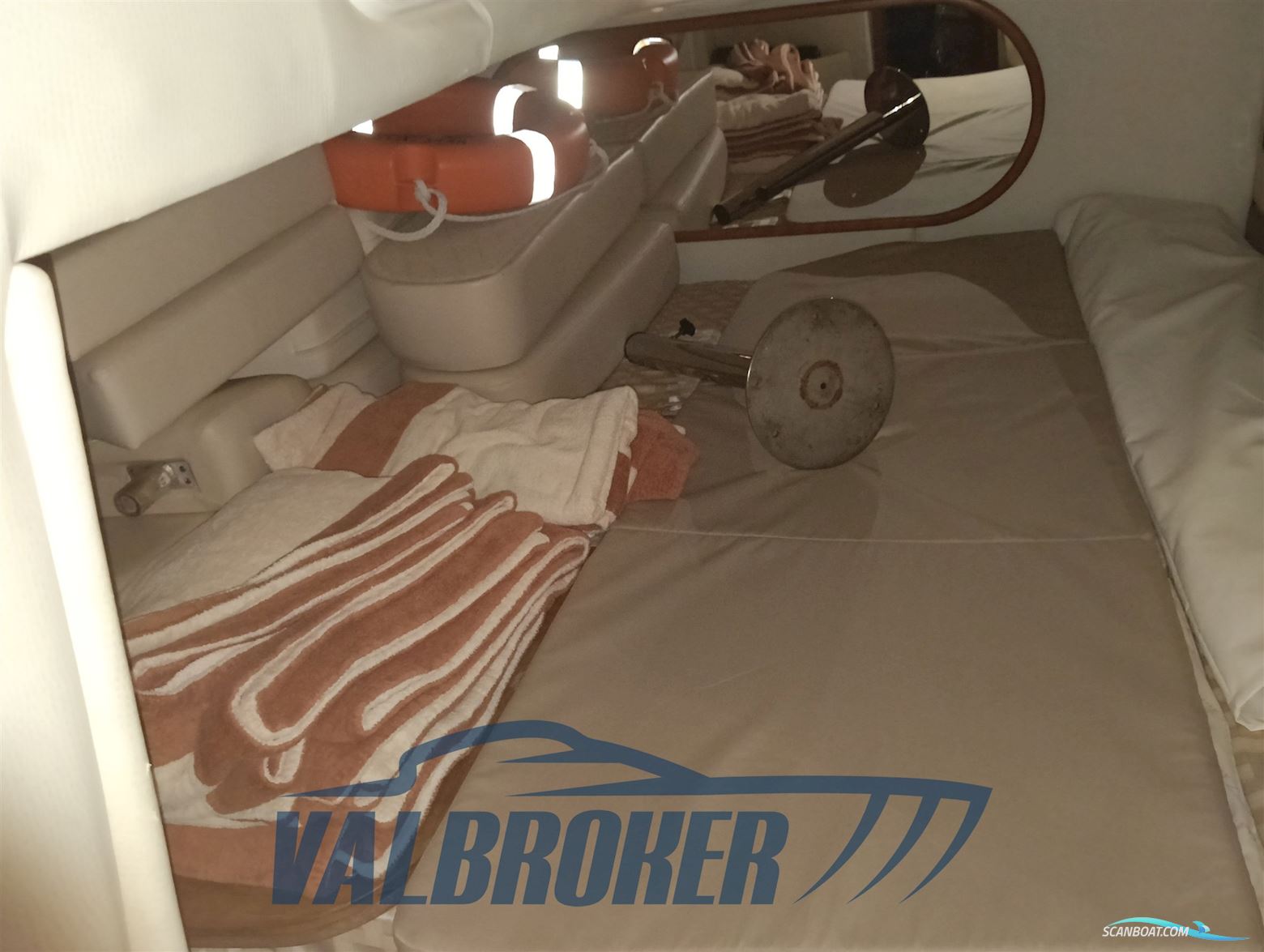 CHRIS CRAFT CORSAIR 36