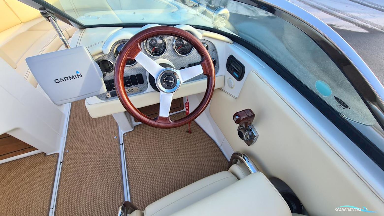 Chris Craft Launch 20 Heritage Edition