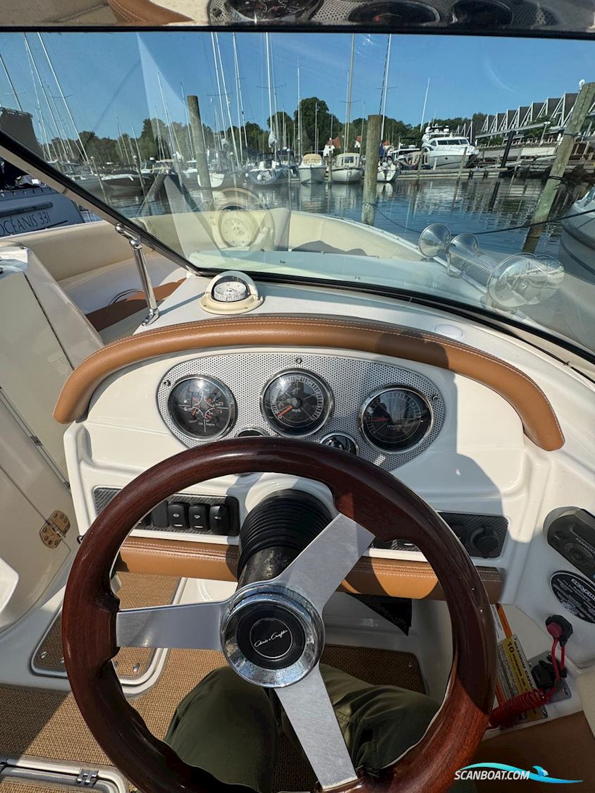 Chris Craft Launch 25