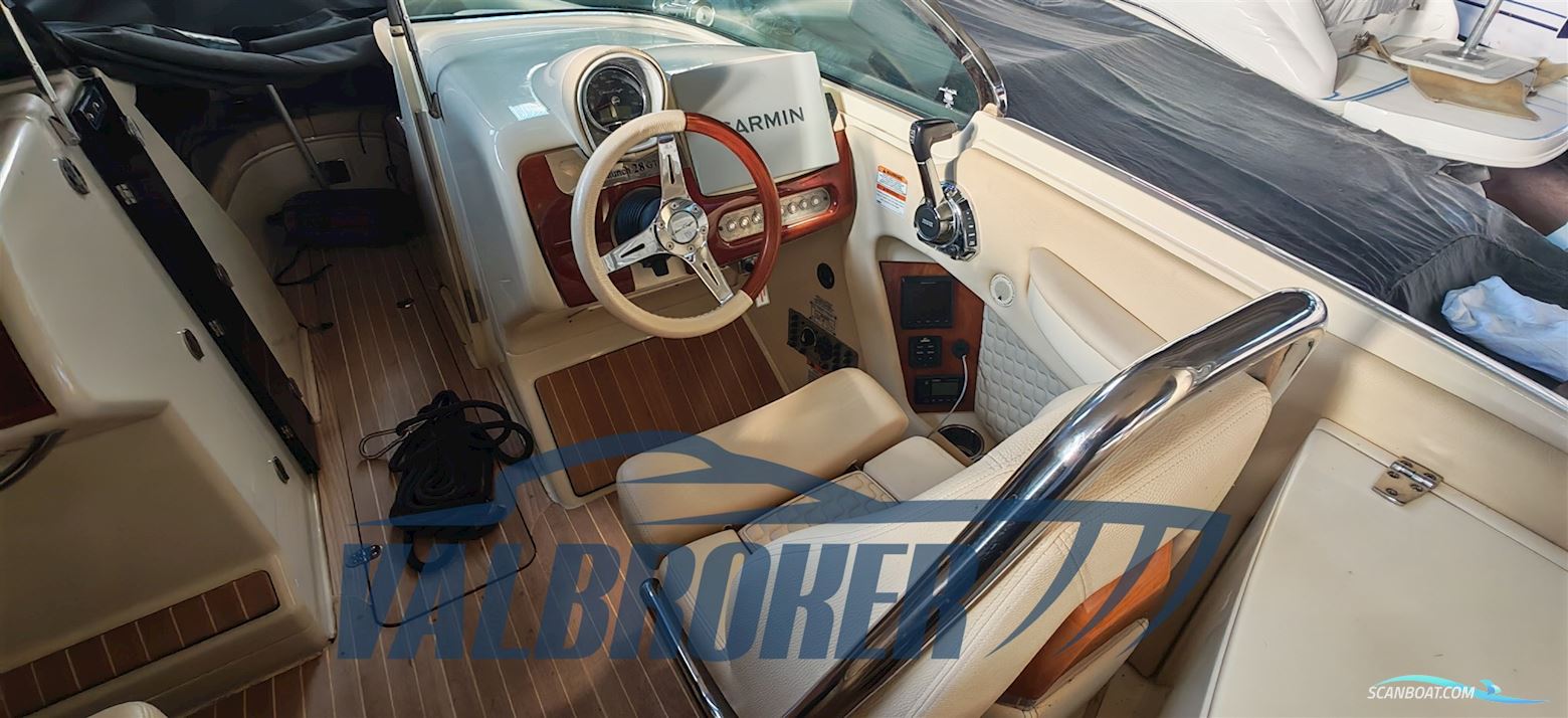 Chris Craft Launch 28 GT - Heritage Edition