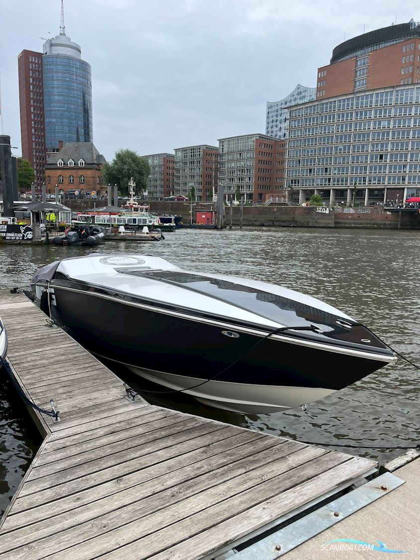 Cigarette 38 Top Gun