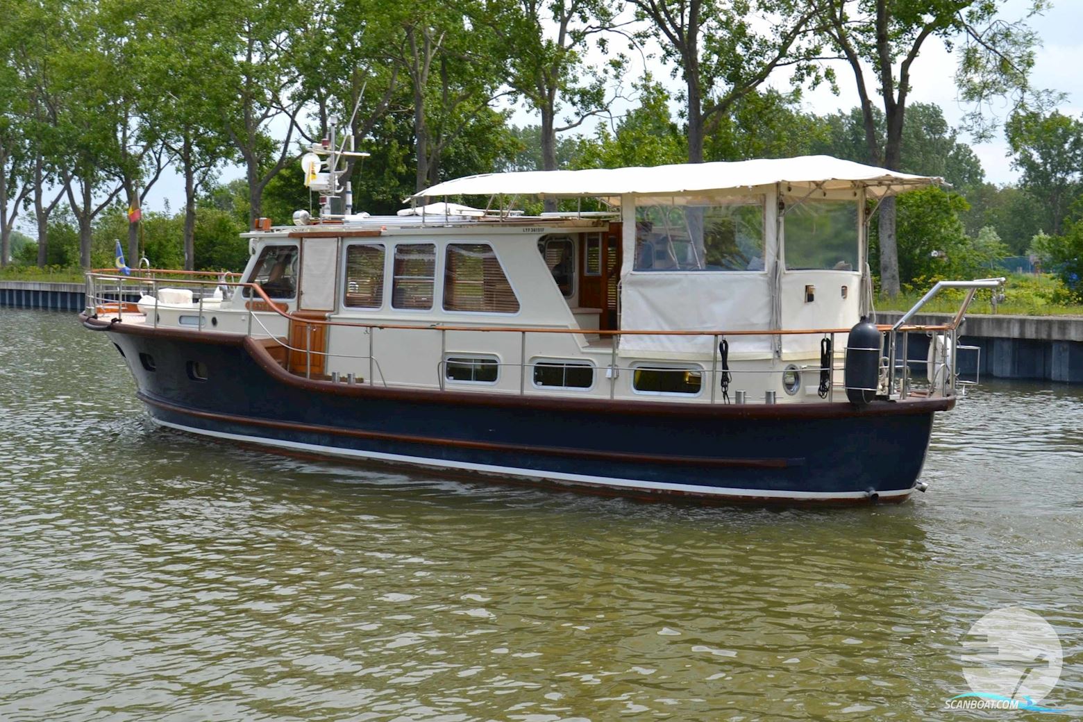 Classic Cruiser 14 23