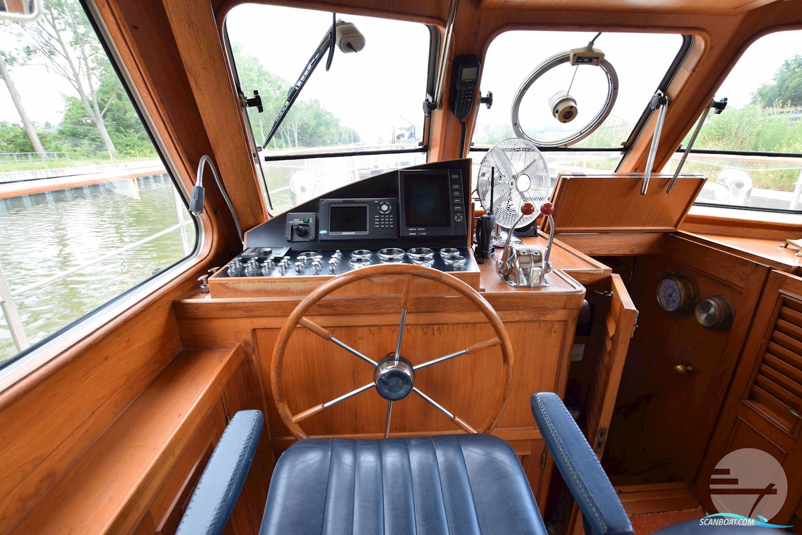 Classic Cruiser 14 23