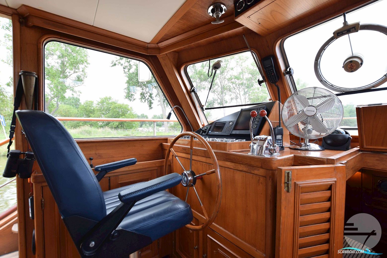 Classic Cruiser 14 23