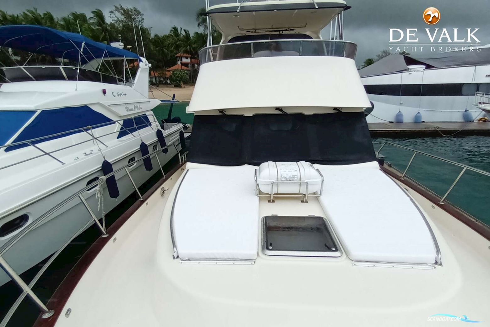 Clipper Motor Yachts Cordova 52