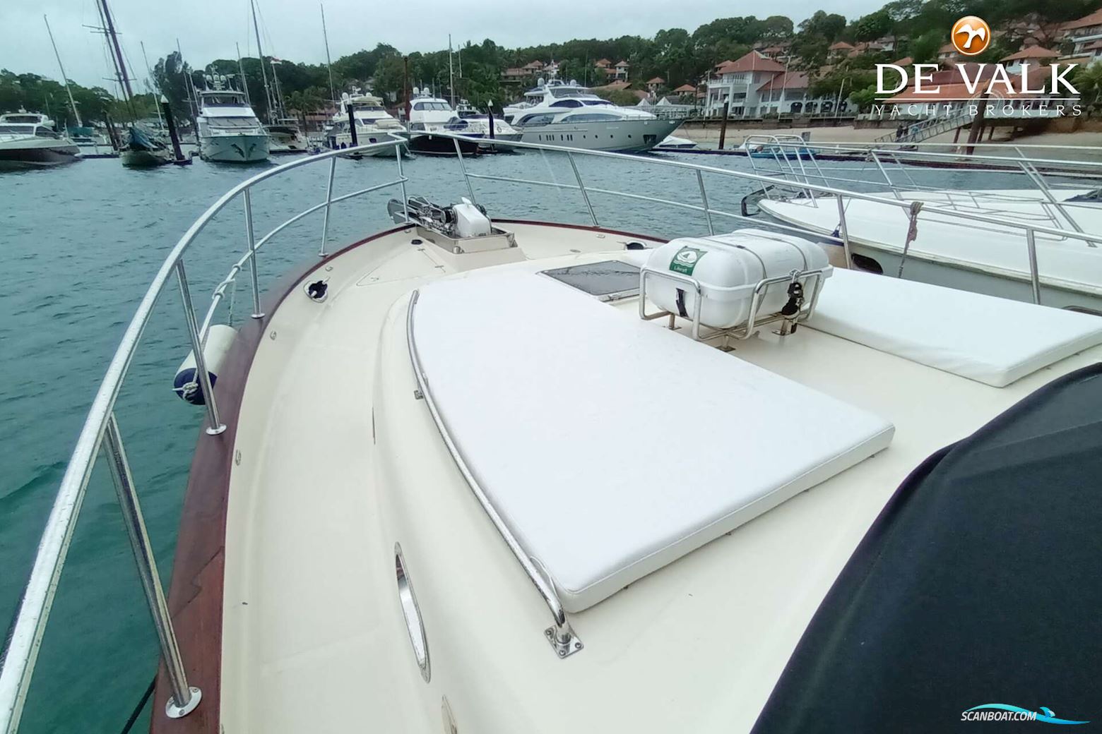 Clipper Motor Yachts Cordova 52