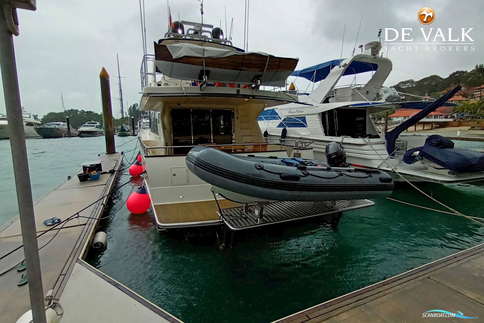 Clipper Motor Yachts Cordova 52