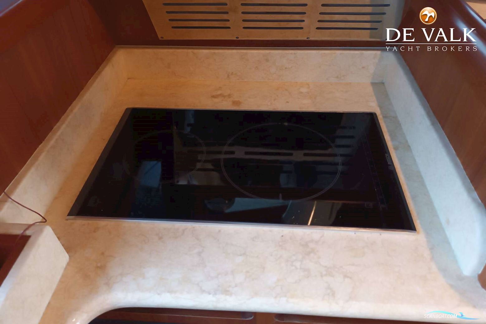 Clipper Motor Yachts Cordova 52