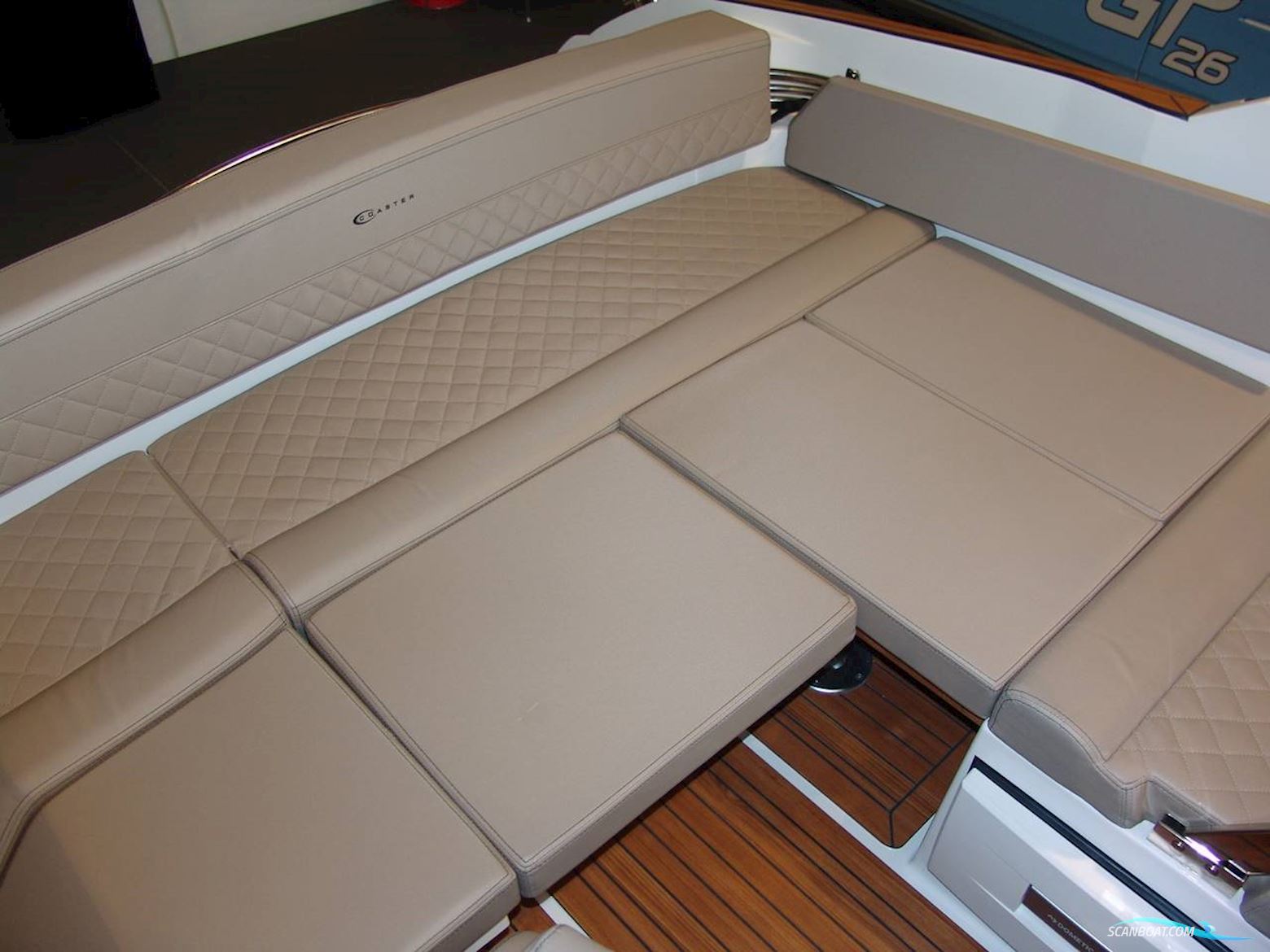 Coaster 600 BR - 100 HK Yamaha/Udstyr