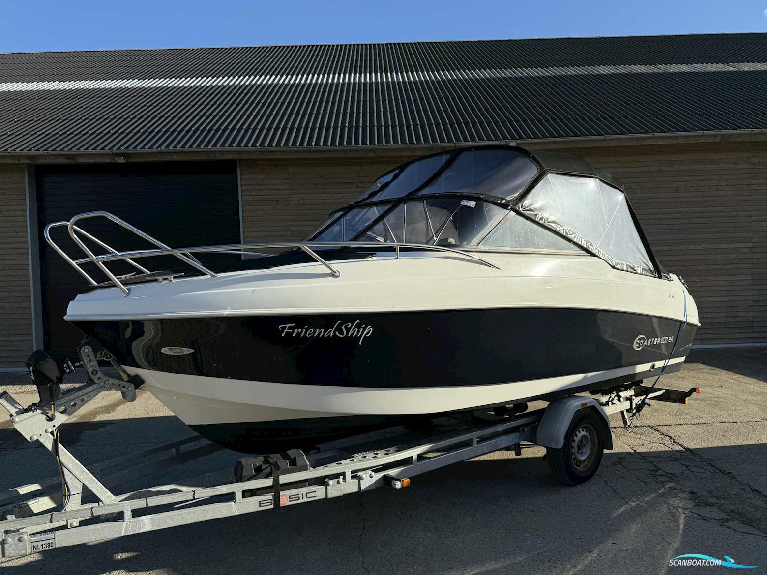 Coaster 600 BR med 150 HK Yamaha