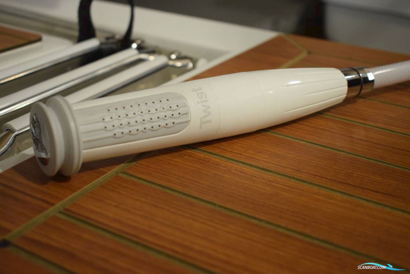 Coaster 600 DC - 100 HK Yamaha/Udstyr