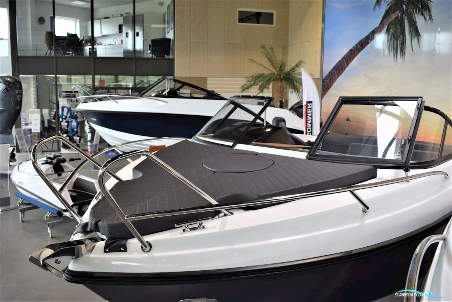 Coaster 600 DC - 150 HK Yamaha/udstyr