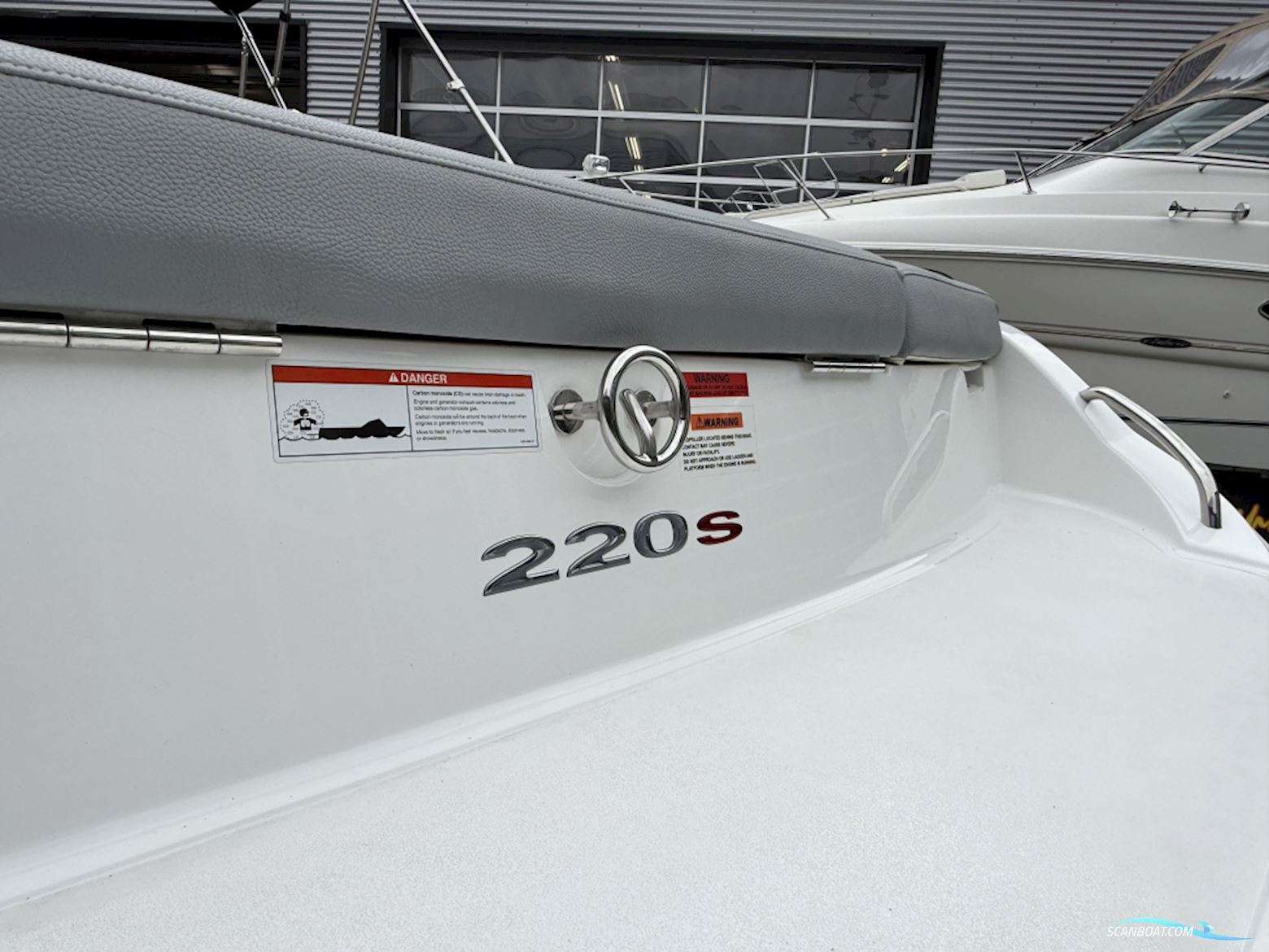 Cobalt 220 S/r
