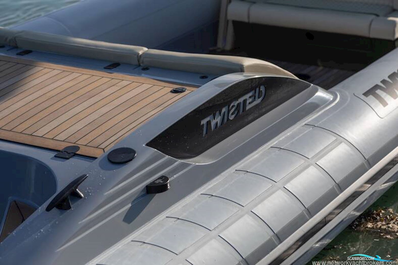 COBRA 9.7 Nautique TWISTED