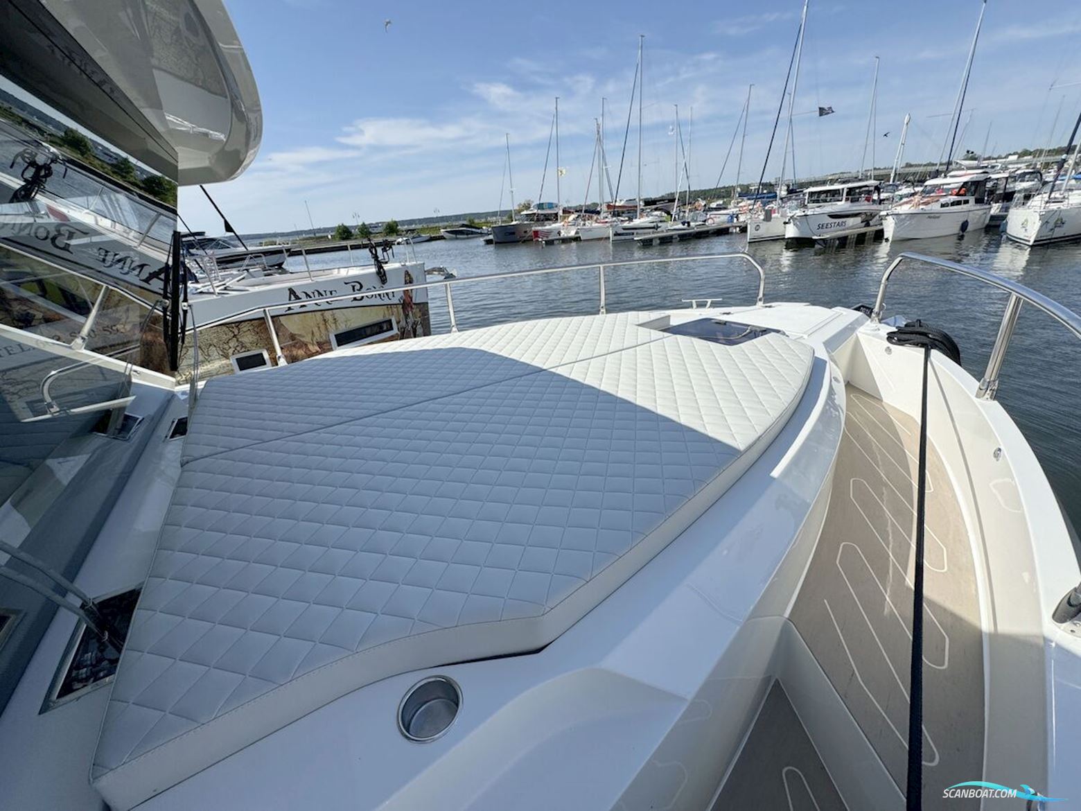 Cobra Yachts Campione 41 Fly