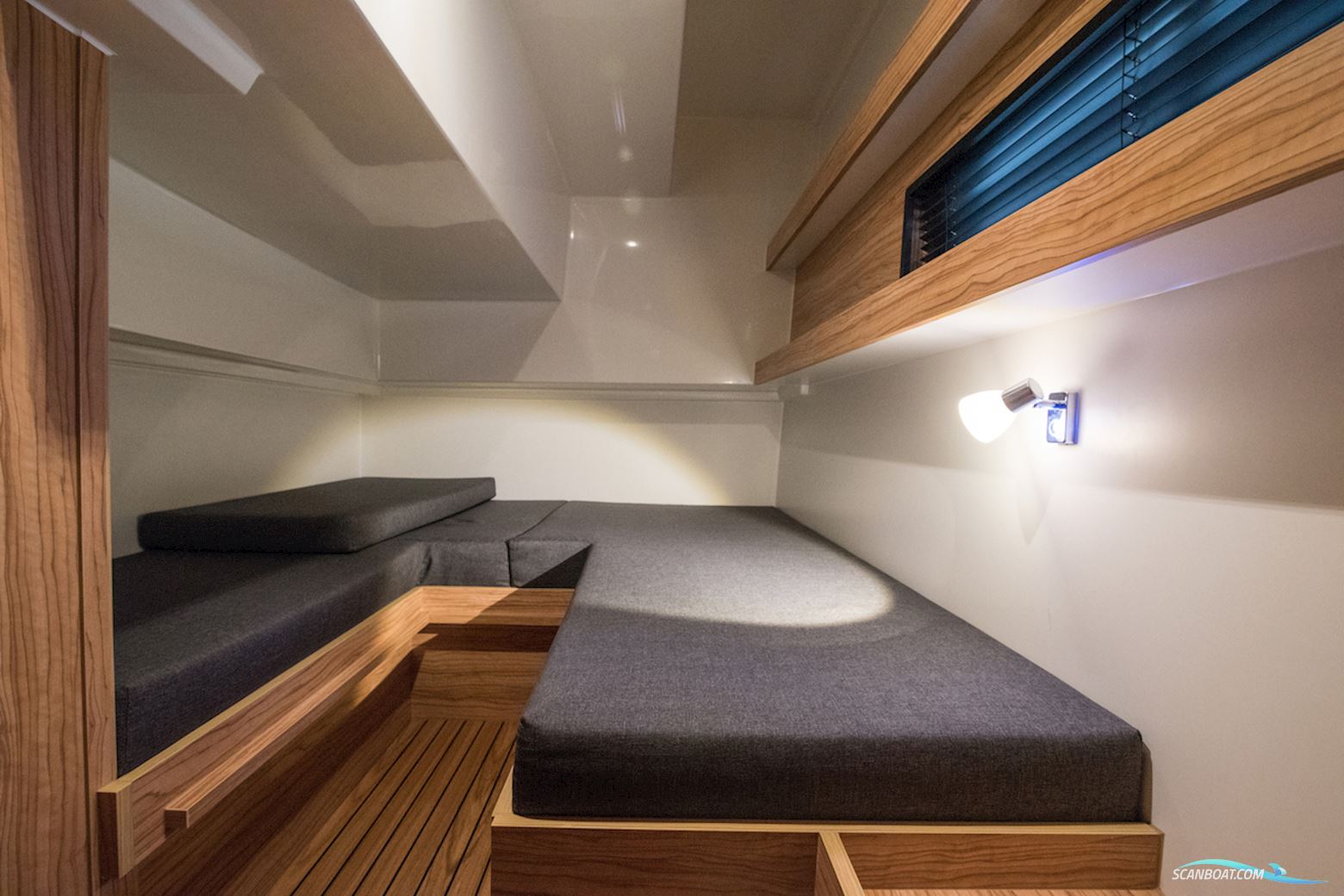 Cobra Yachts Futura 36