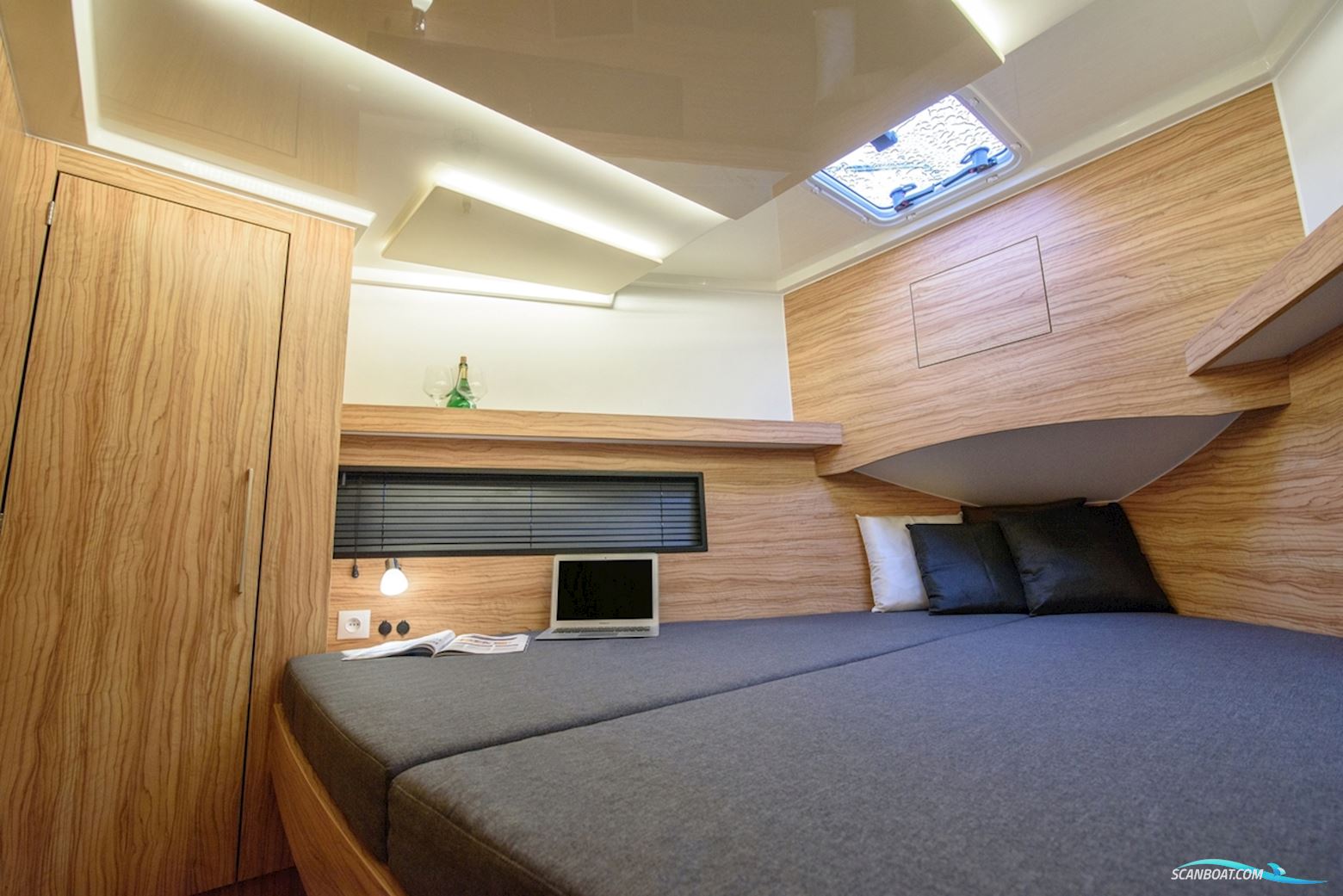 Cobra Yachts Futura 36