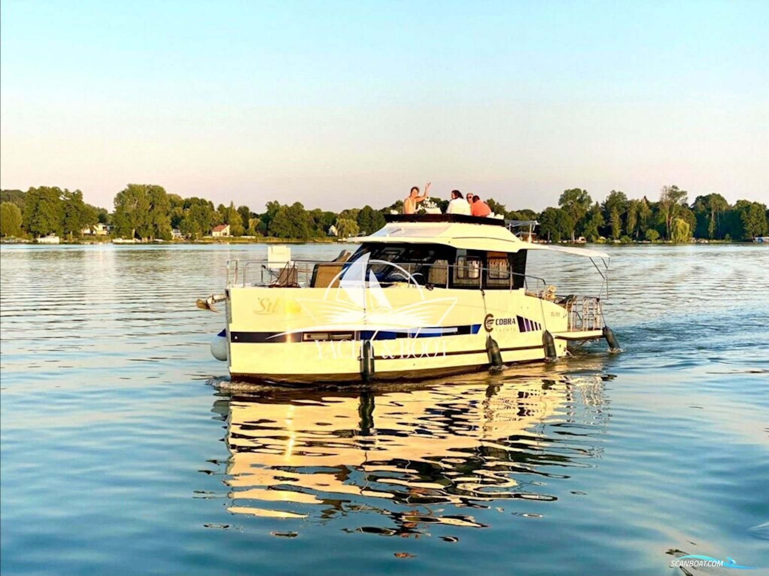 COBRA YACHTS FUTURA 40