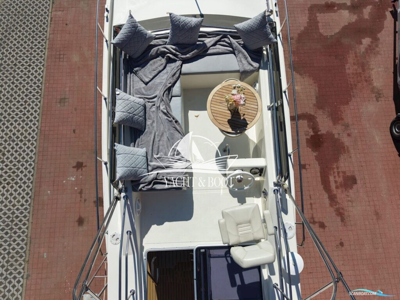 COBRA YACHTS FUTURA 40