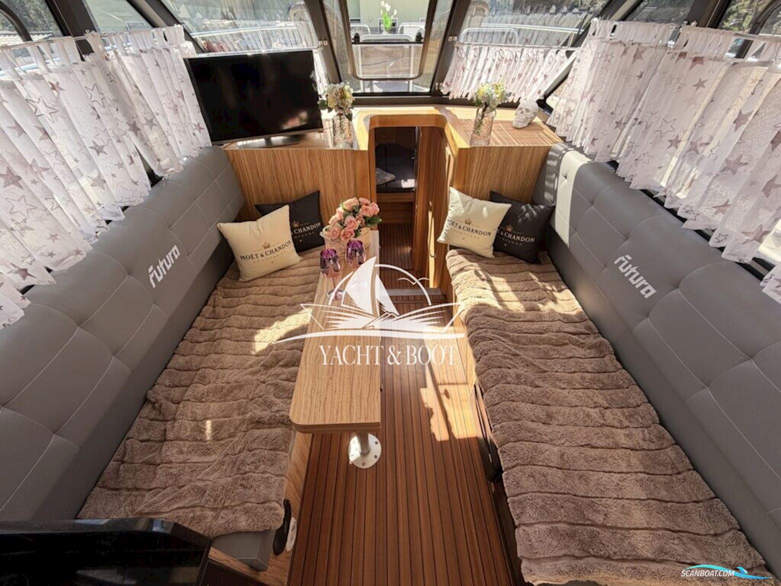 COBRA YACHTS FUTURA 40