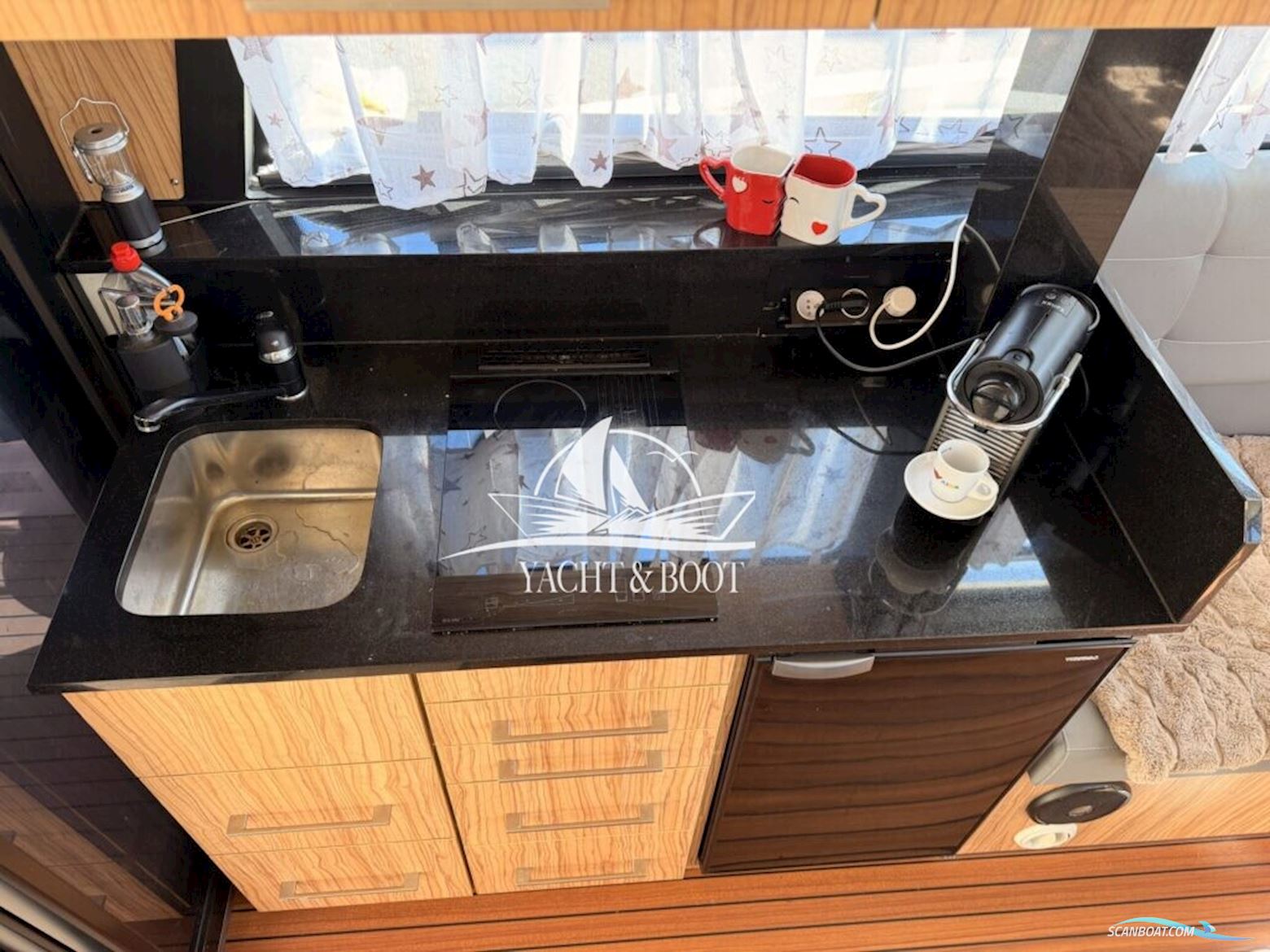 COBRA YACHTS FUTURA 40