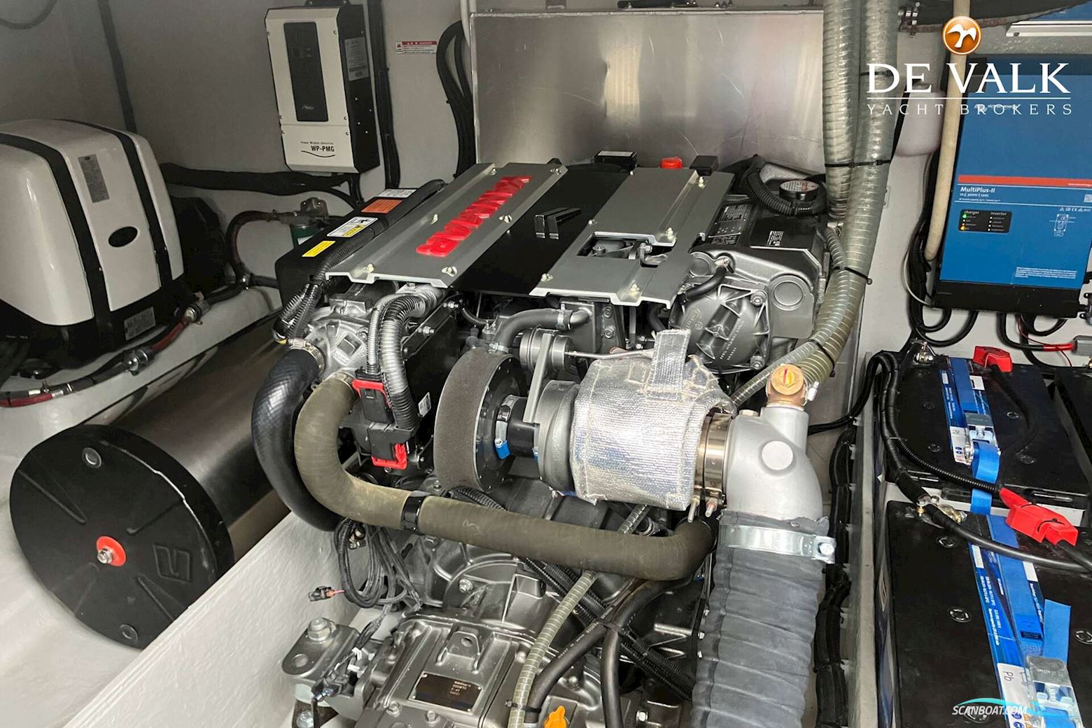 Cobra Yachts Maestro 42