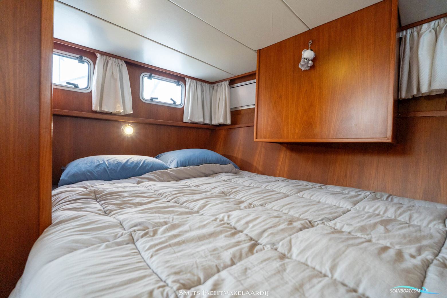 Columbus Stevens Bakdekkruiser 10.70 AK