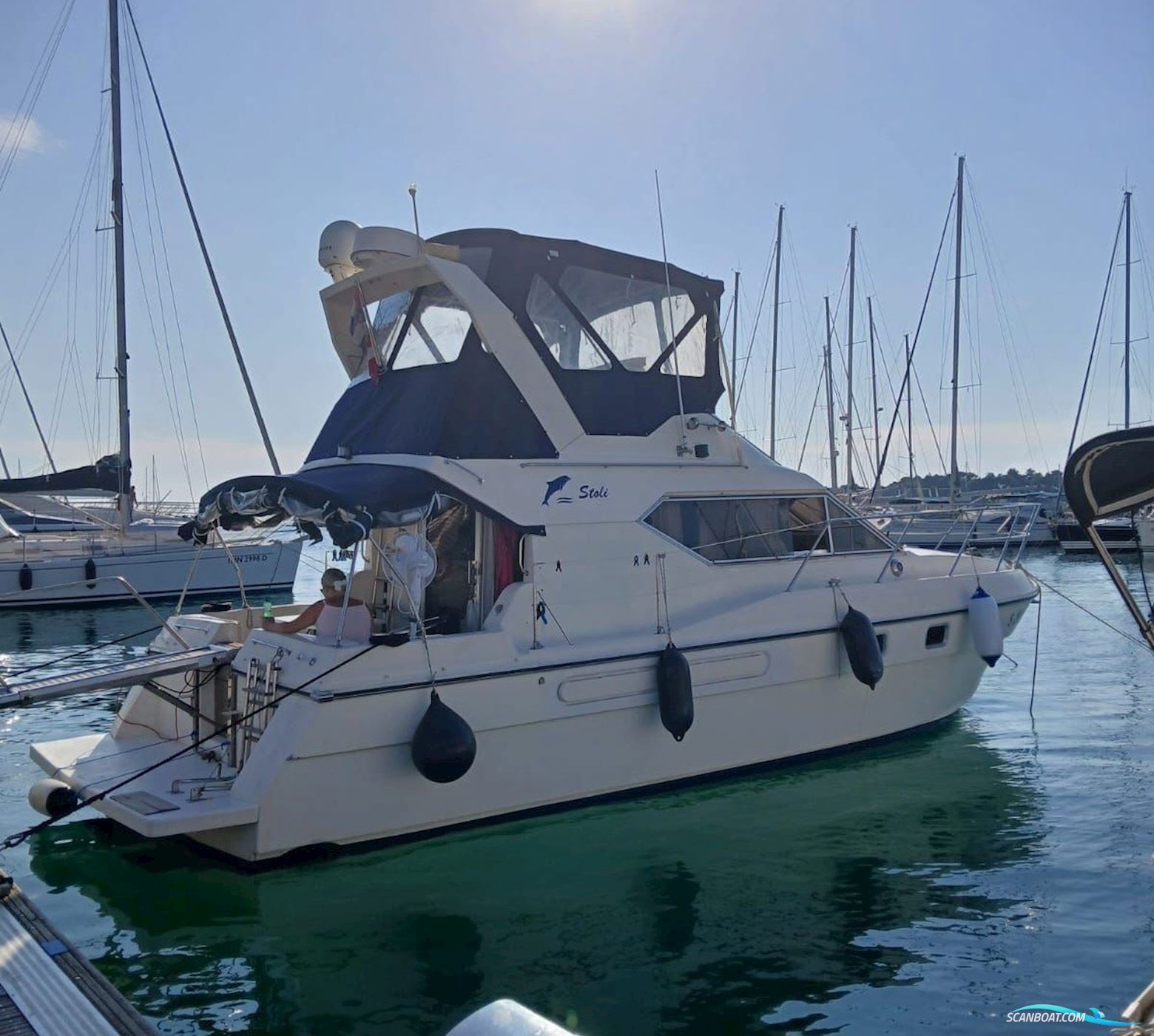 Colvic SUN CRUISER 34 FLY - DIESEL Motorbåd 1986, med IVECO 8061 motor, Kroatien