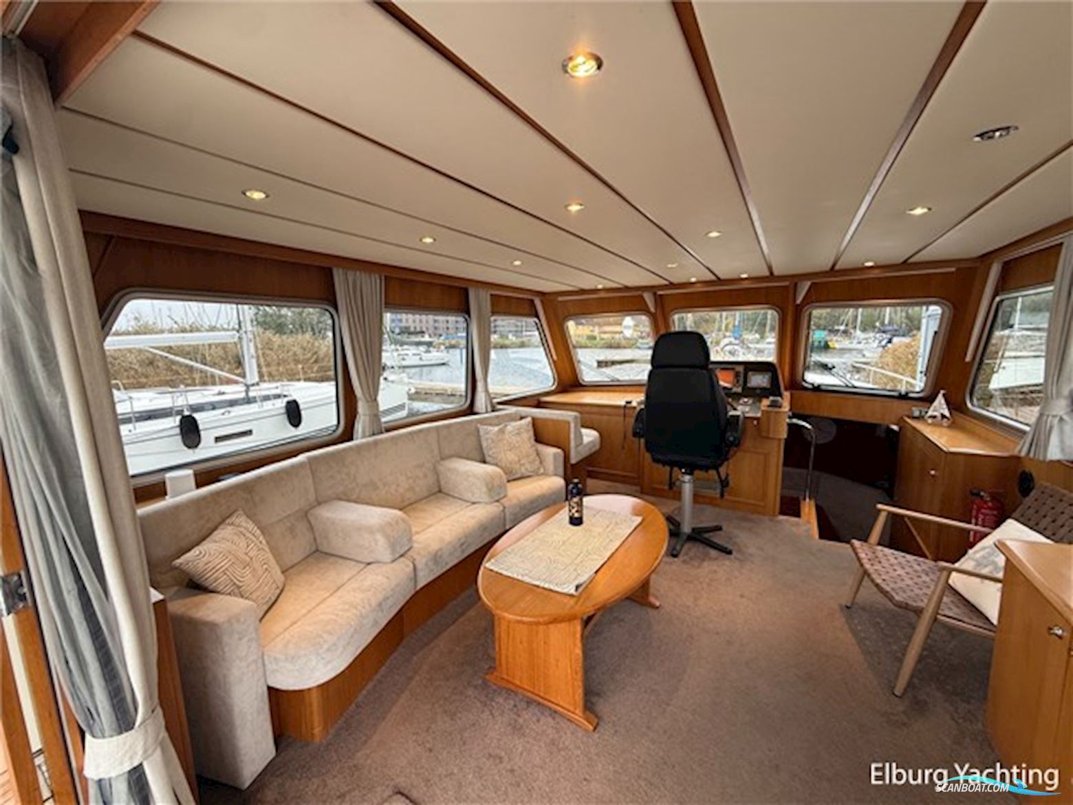 Combi Exclusive 1500 Open Kuip