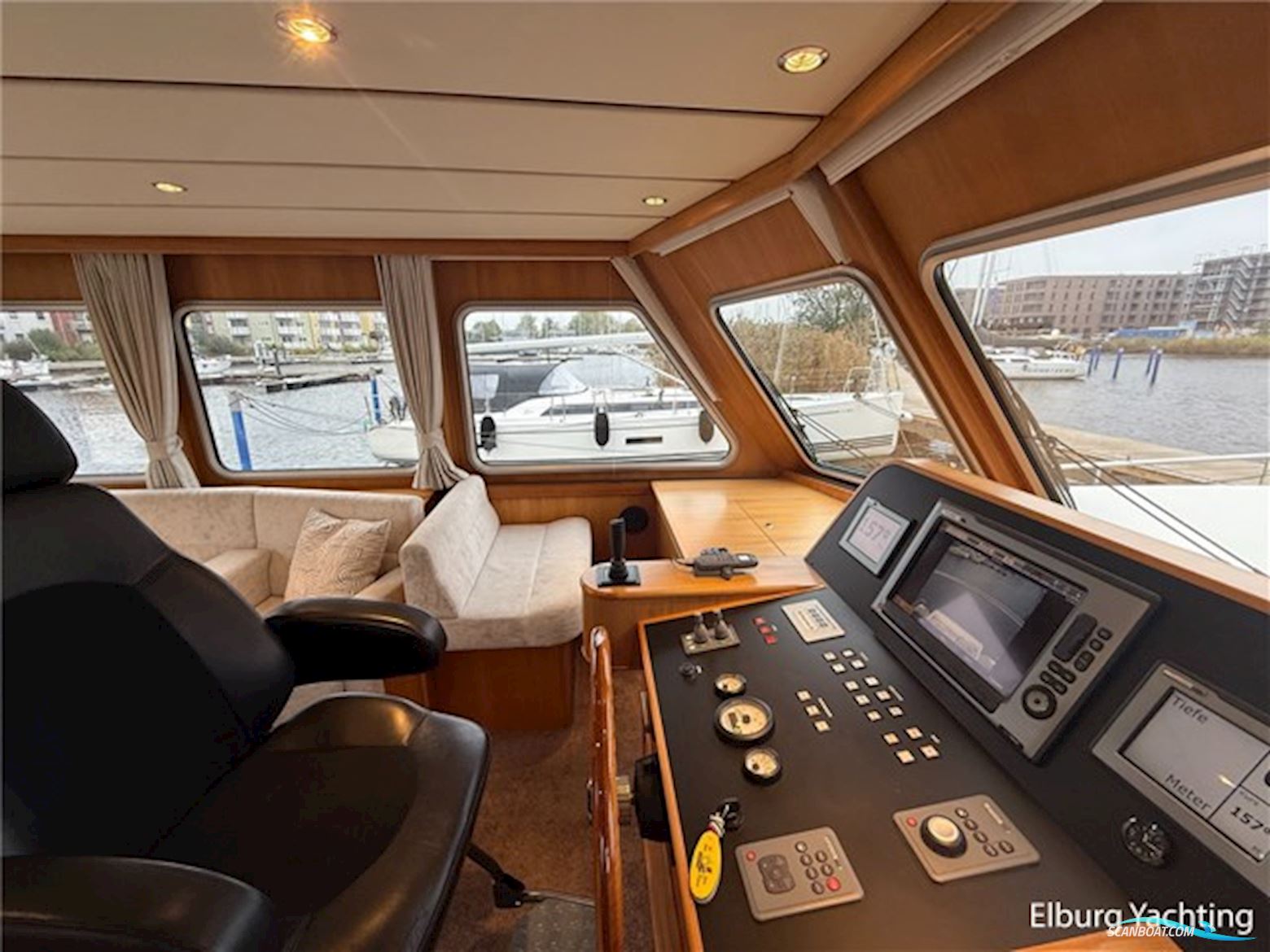 Combi Exclusive 1500 Open Kuip