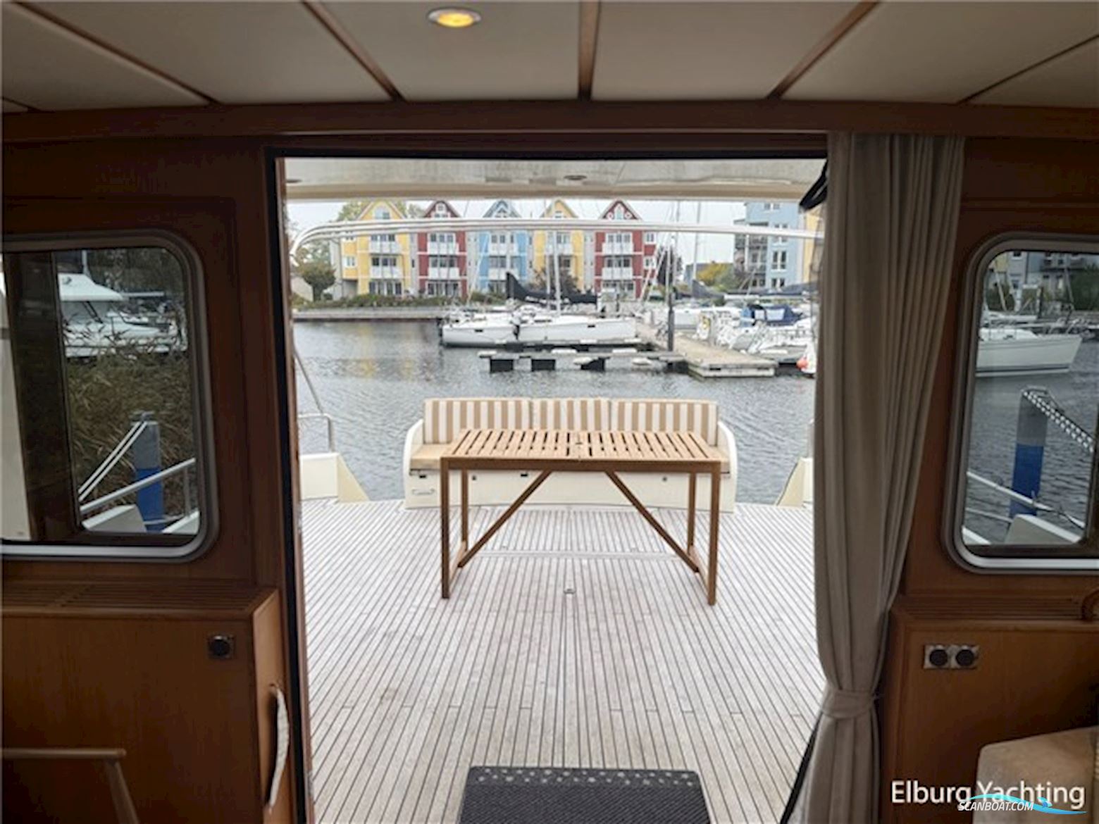 Combi Exclusive 1500 Open Kuip