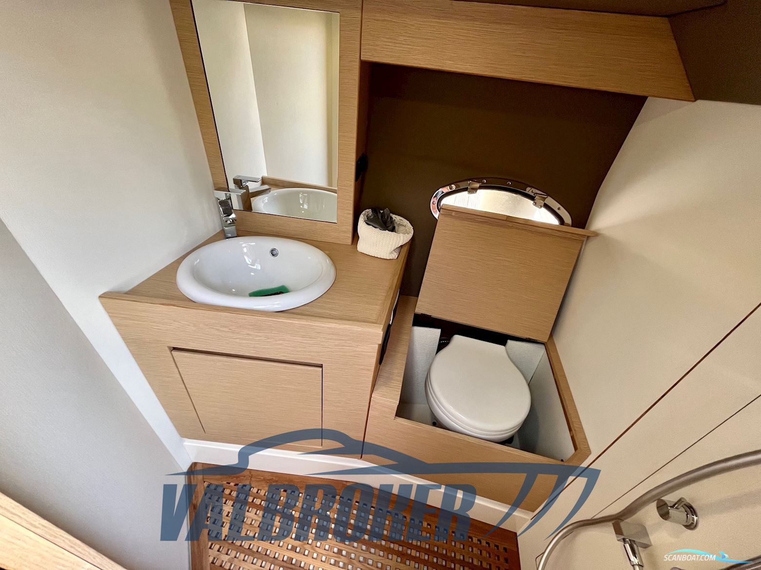 Comitti Breva 35 Classic Teak