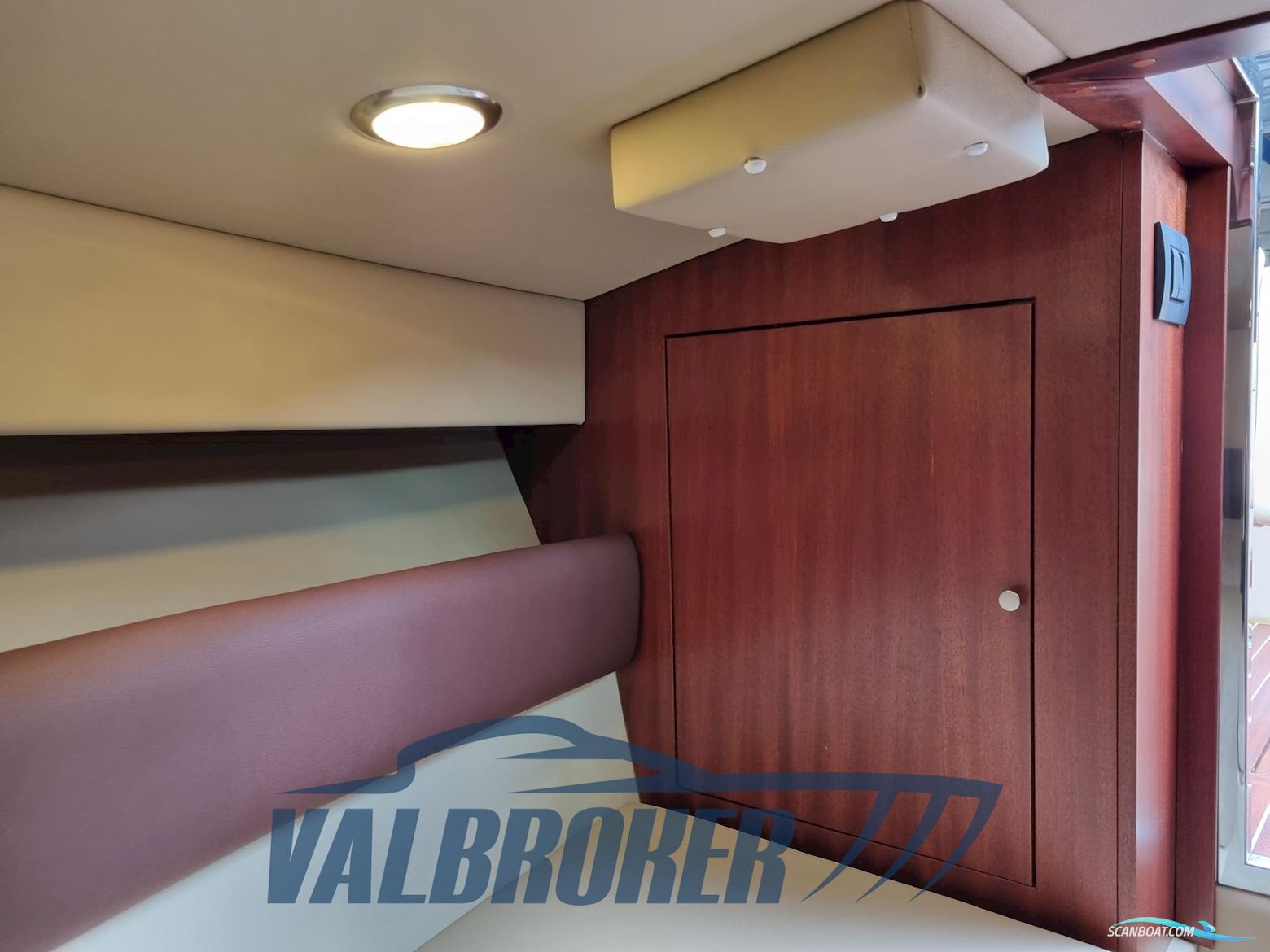 Comitti Wooden Boats Venezia 25 Classic Mahogany