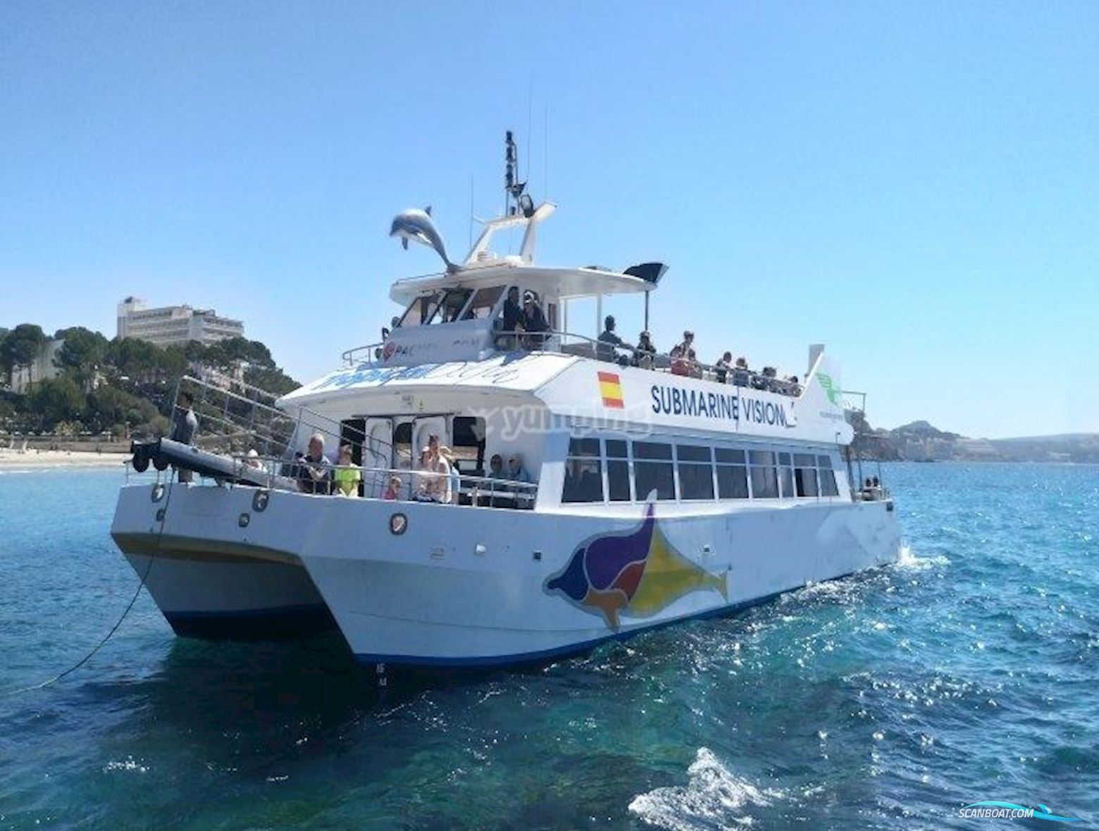 Commercial catamaran