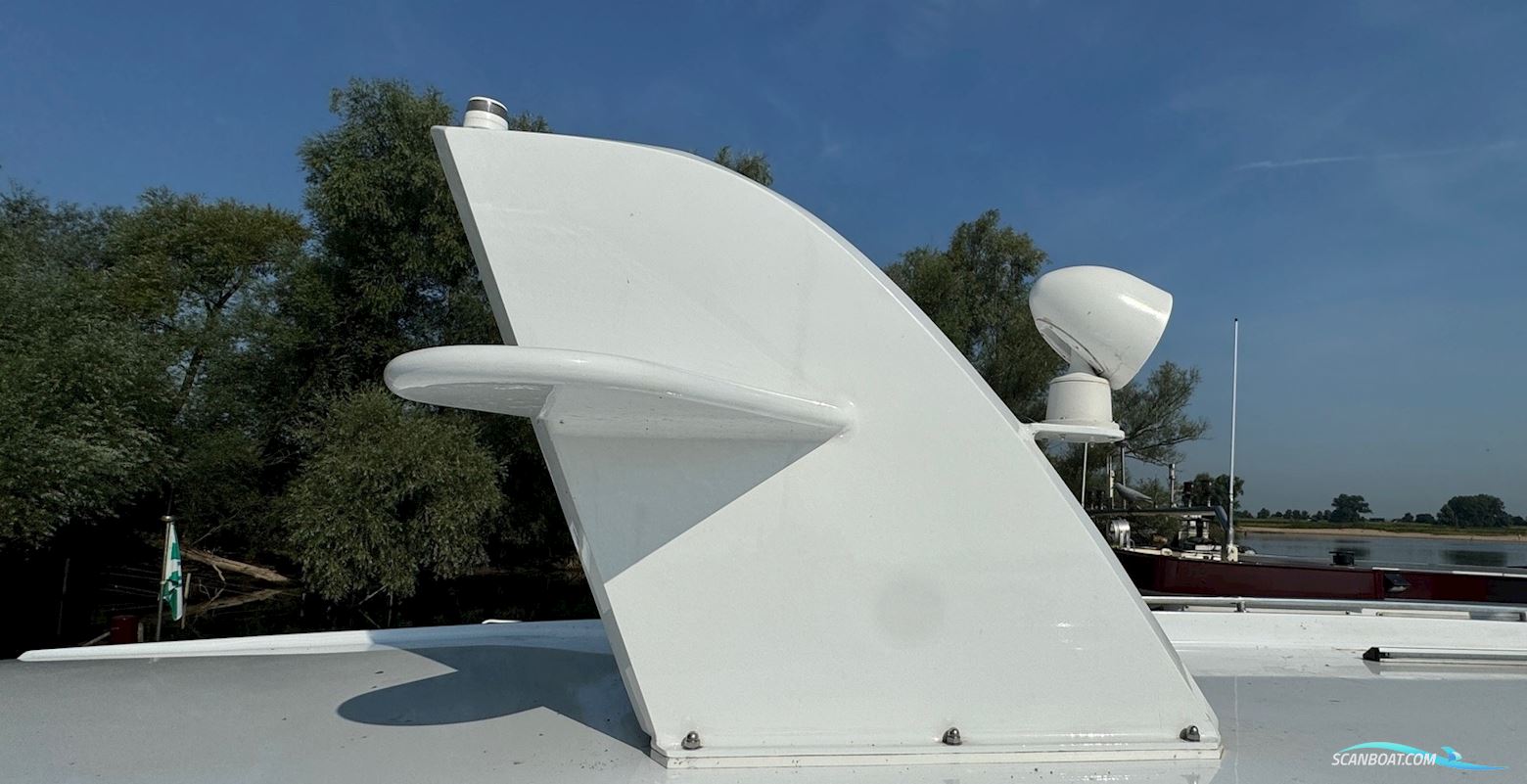 Concordia 110 Sedan Paviljoen