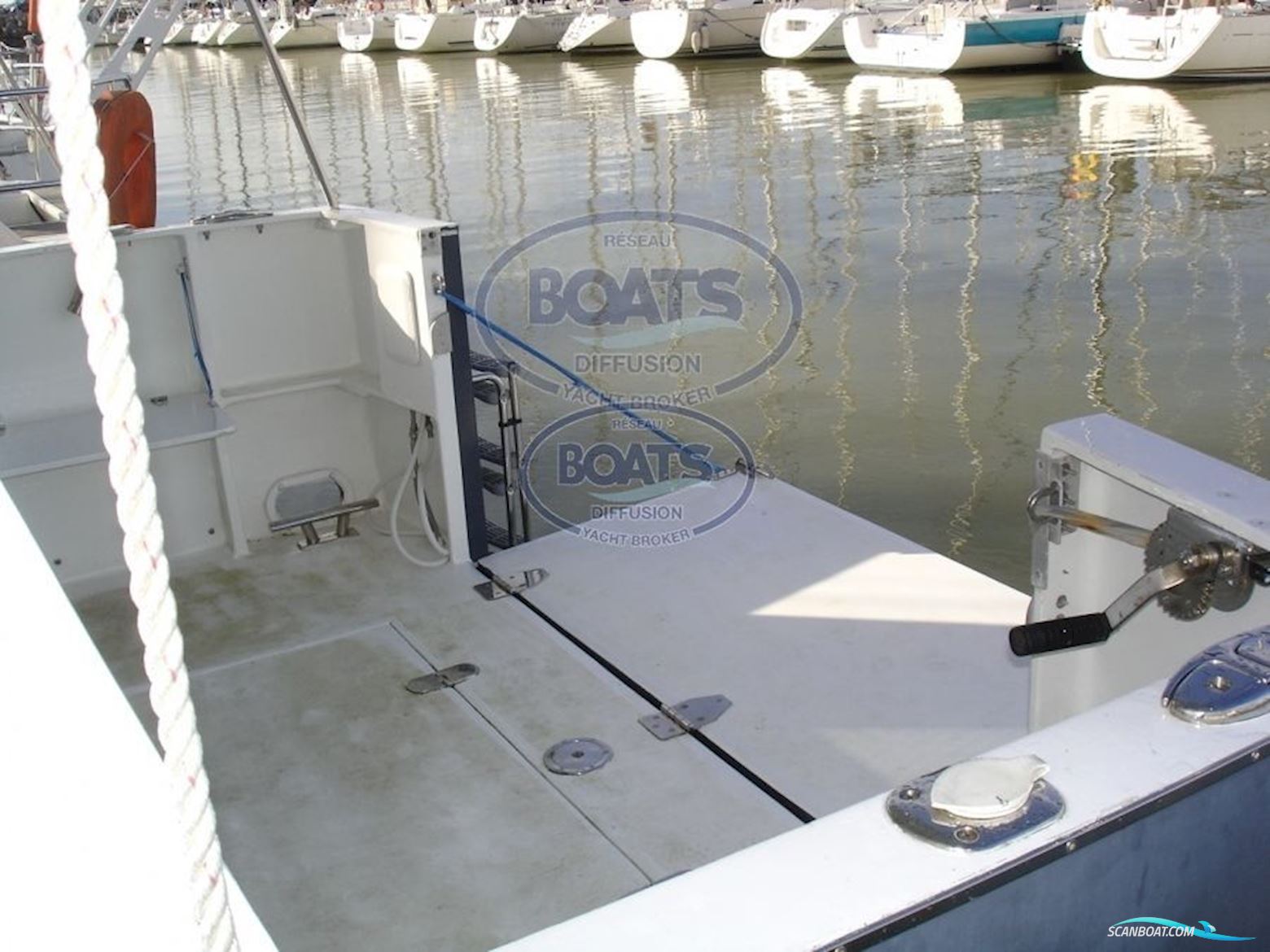 Construction amateur TRAWLER COASTER 32