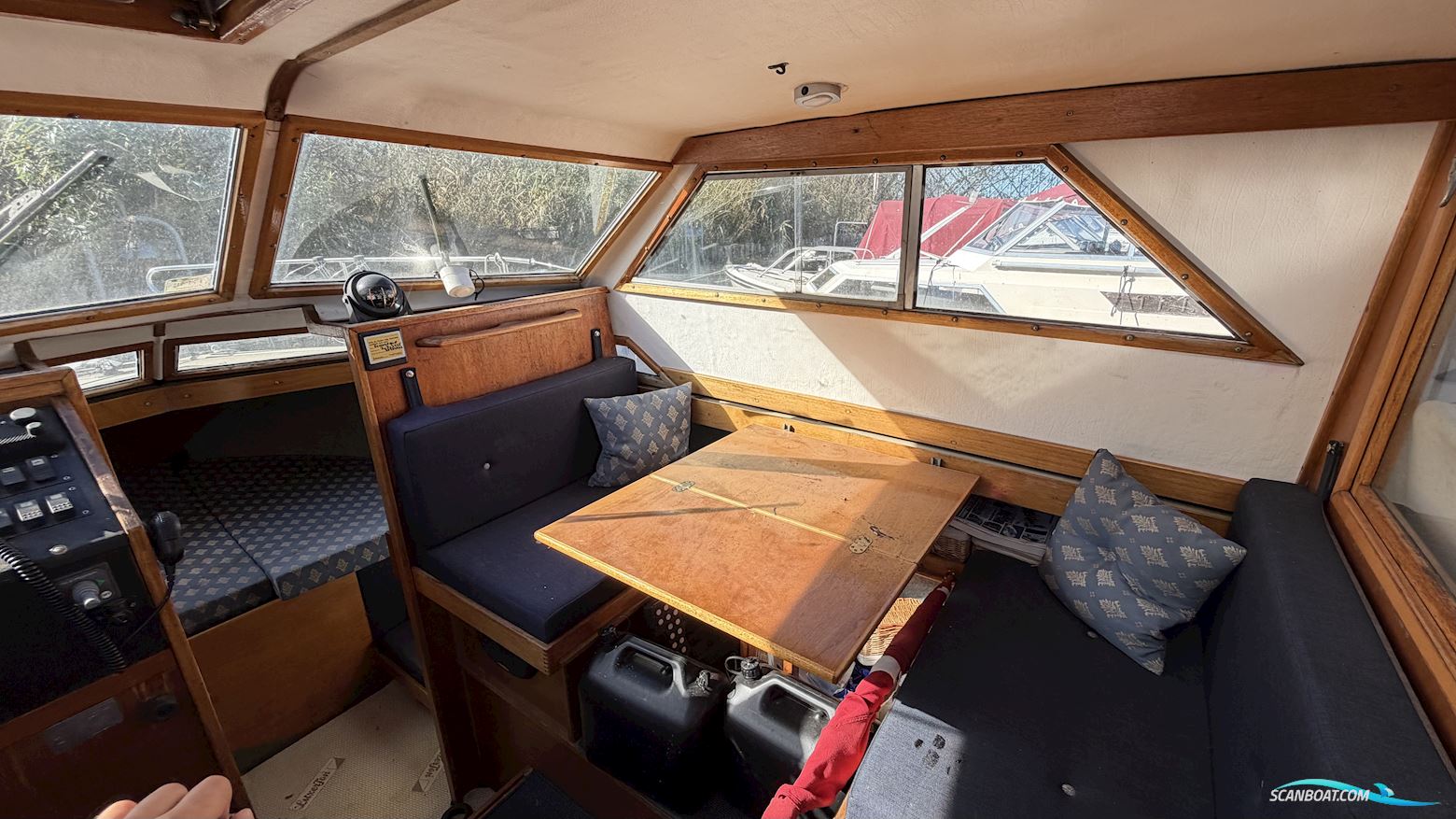 Coronet 26 Family