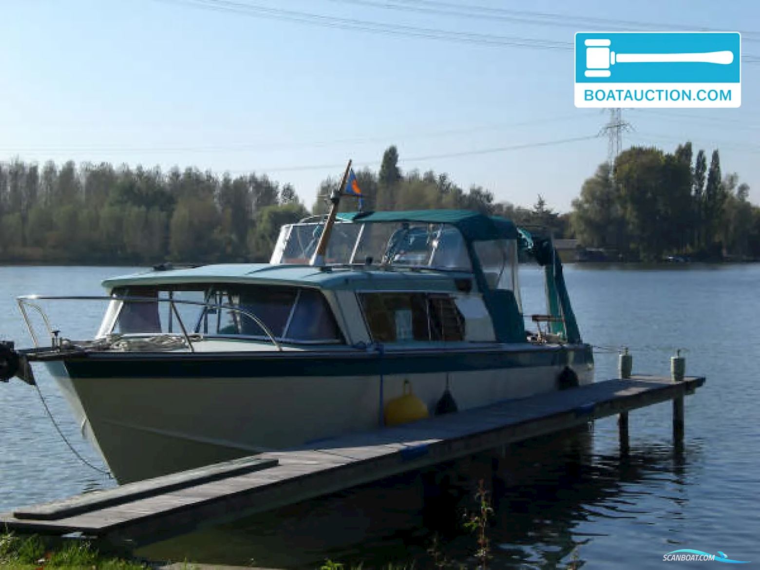 Coronet 27 Seafarer Motorbåd 1966, med Volvo motor, Holland