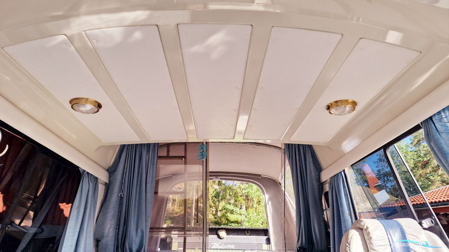 Coronet 280 Fly