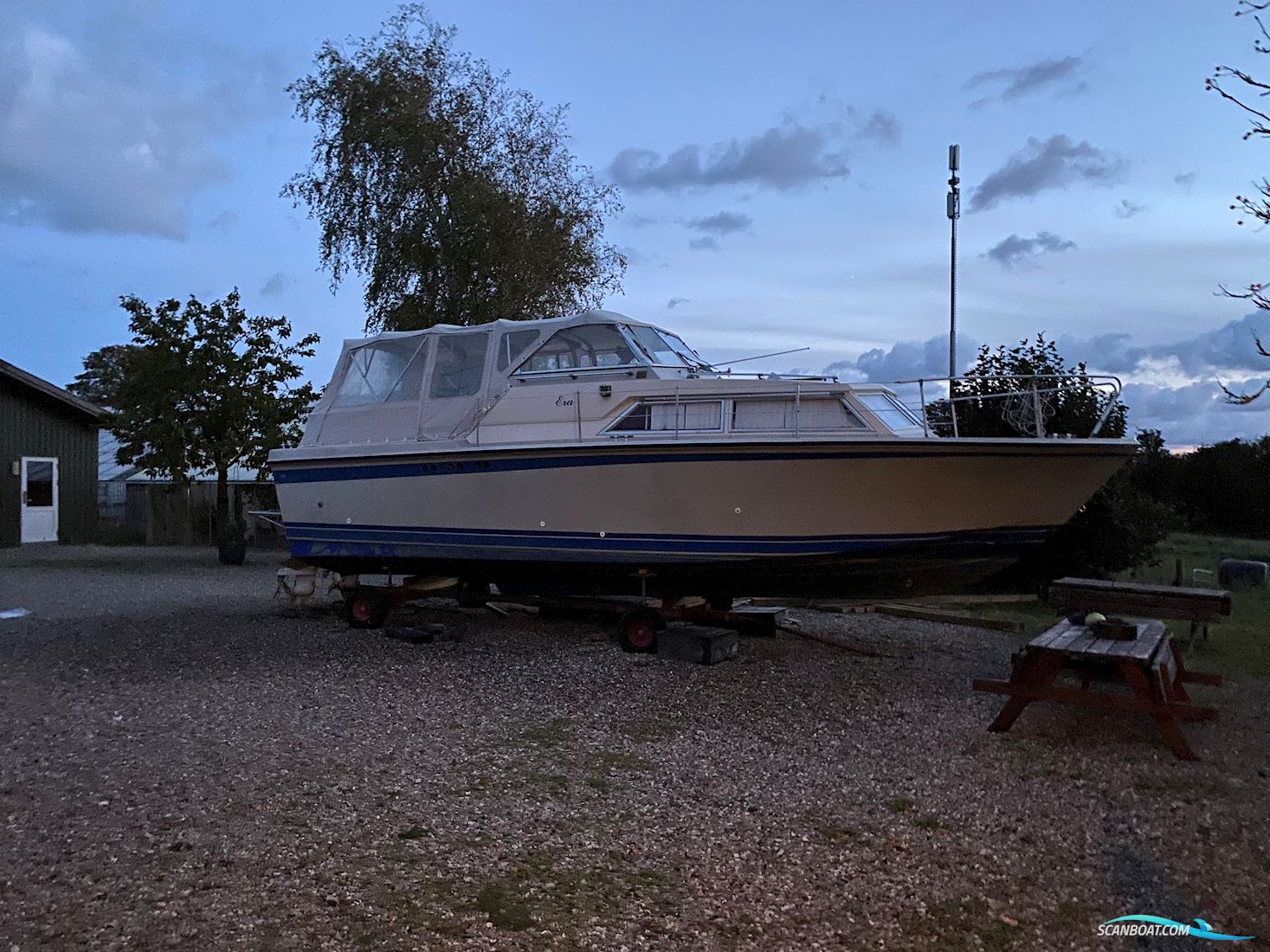 Coronet 31 Seafarer