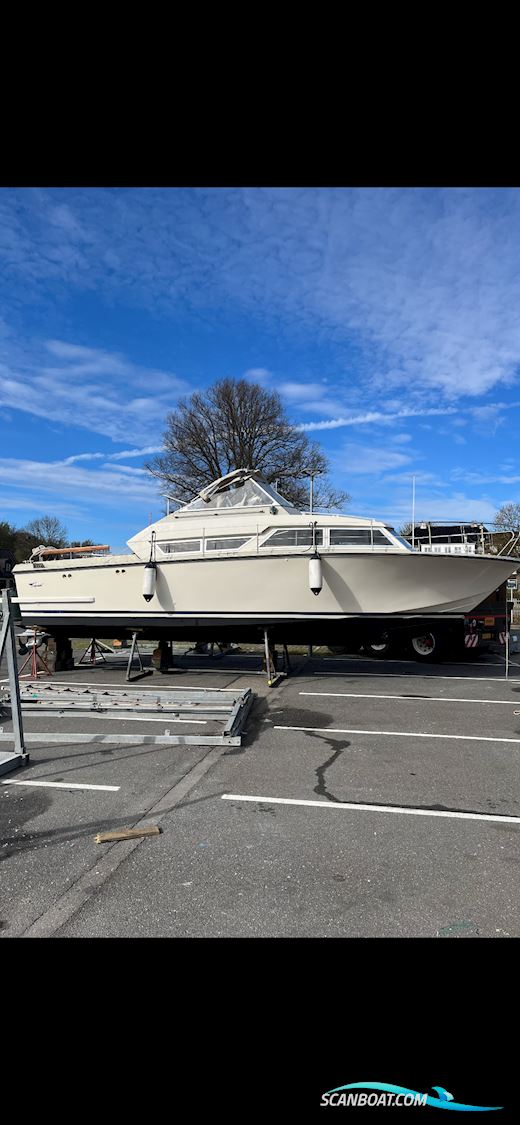 Coronet 32 Oceanfarer Motorbåd 1978, med Mercedes motor, Danmark