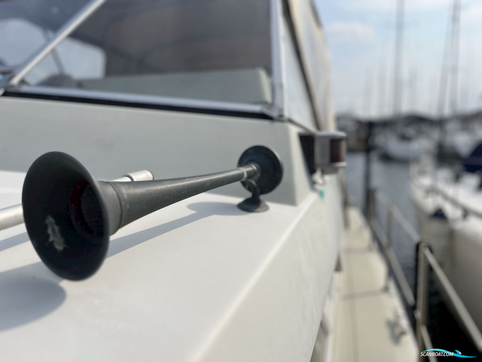 Coronet 32 Oceanfarer