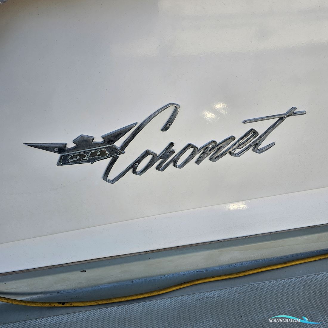 Coronet De Luxe 24 Cabin, Special Kun nu i April Nyere Mercury Motor