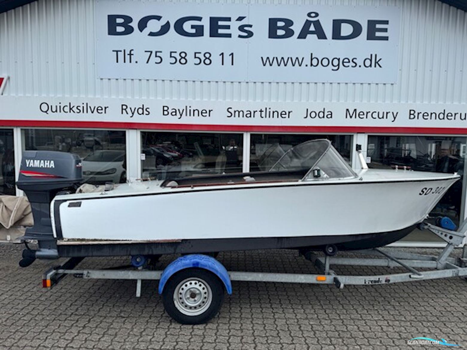 Coronett Cabrina 17 Runabout - Dansk Bygget Classic Boat Med 90 hk Yamaha 3-Cylinder 2-Takt