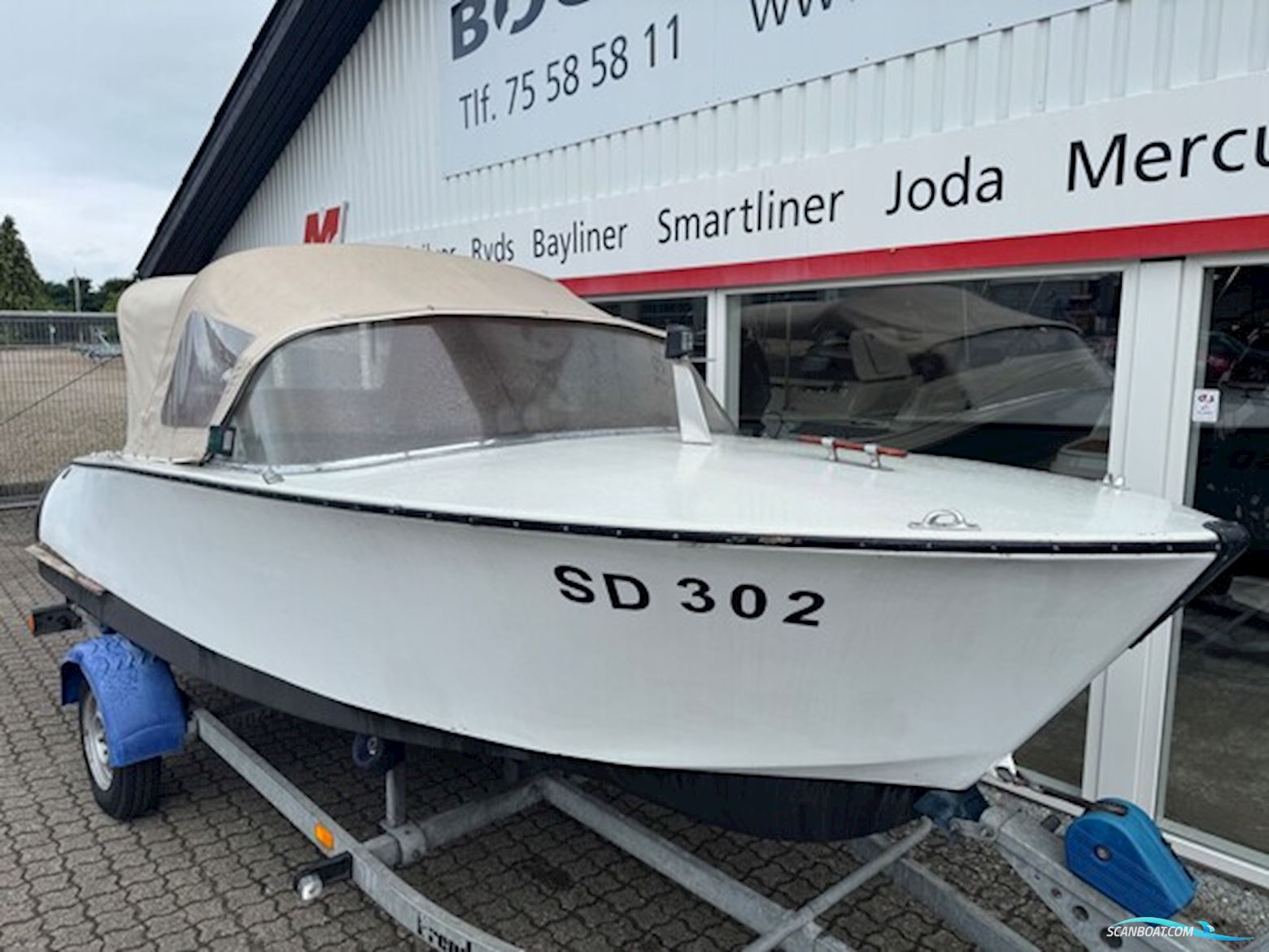 Coronett Cabrina 17 Runabout - Dansk Bygget Classic Boat Med 90 hk Yamaha 3-Cylinder 2-Takt