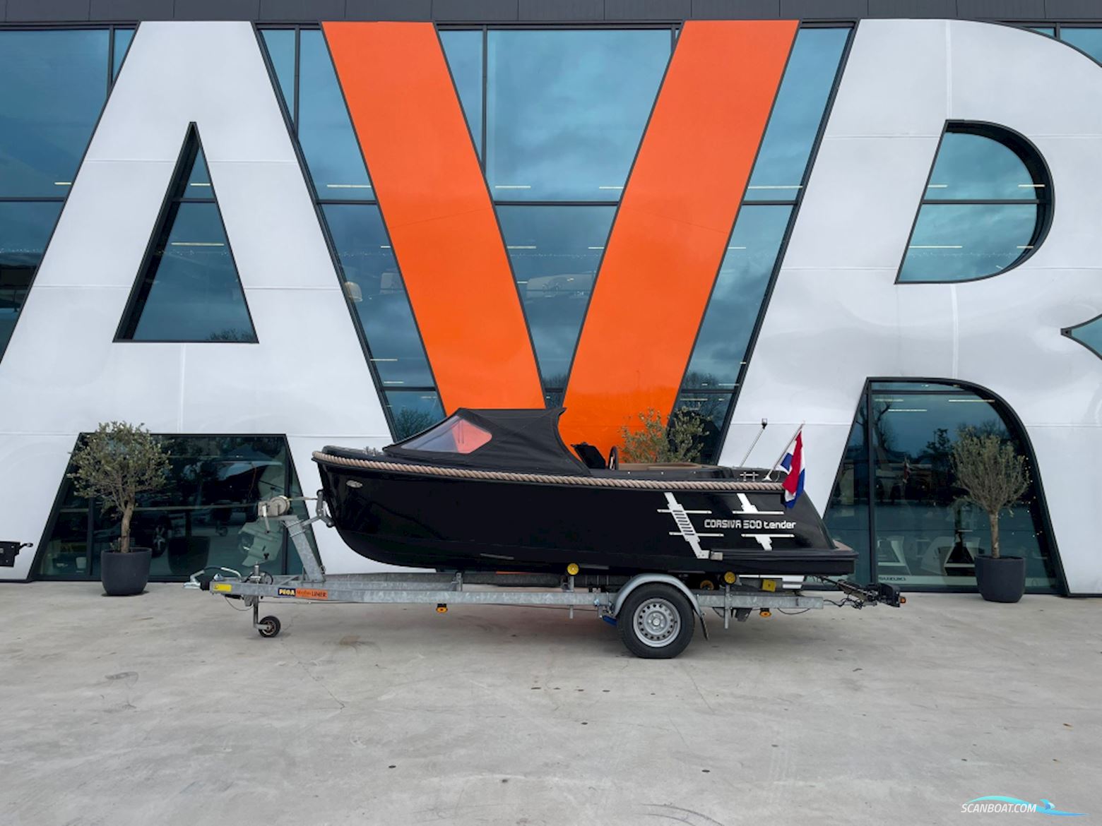 Corsiva 500 Tender Occasion Motorbåd 2018, med Honda motor, Holland